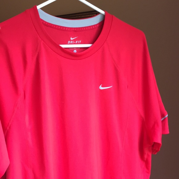nike dri fit workout shirts